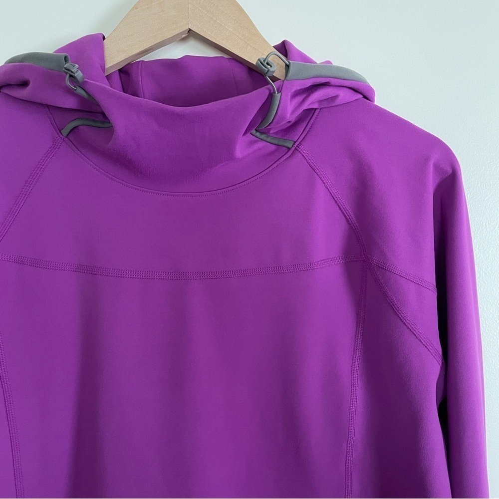 FILA Purple Midweight Training Pullover Hoodie Size M